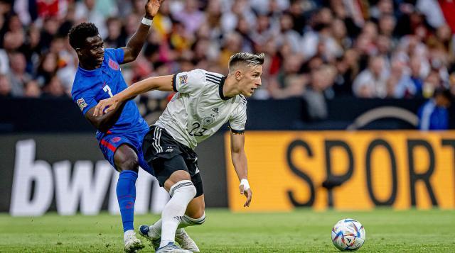 哈兰德的触 哈兰德的触