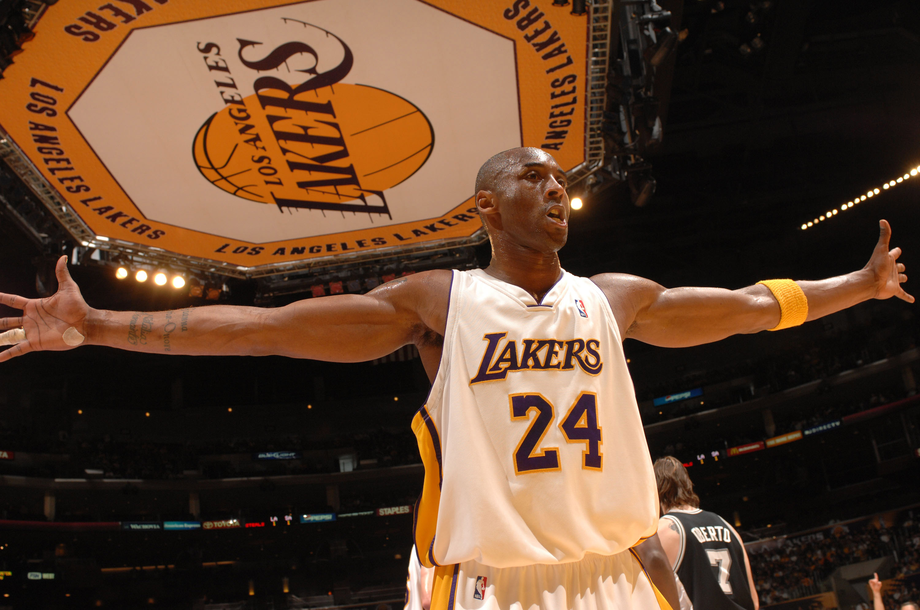 这使得他们 这使得他们