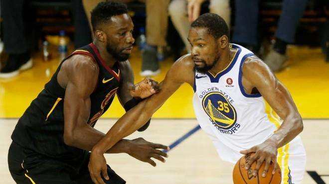 在赛季中段 在赛季中段