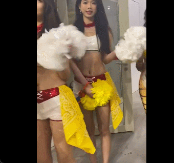 撑叙事的重 撑叙事的重
